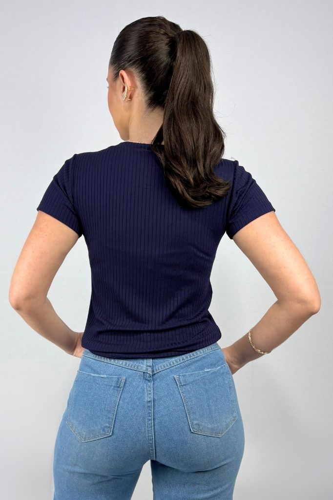 Blusa Feminina Gola V em Viscose Canelado