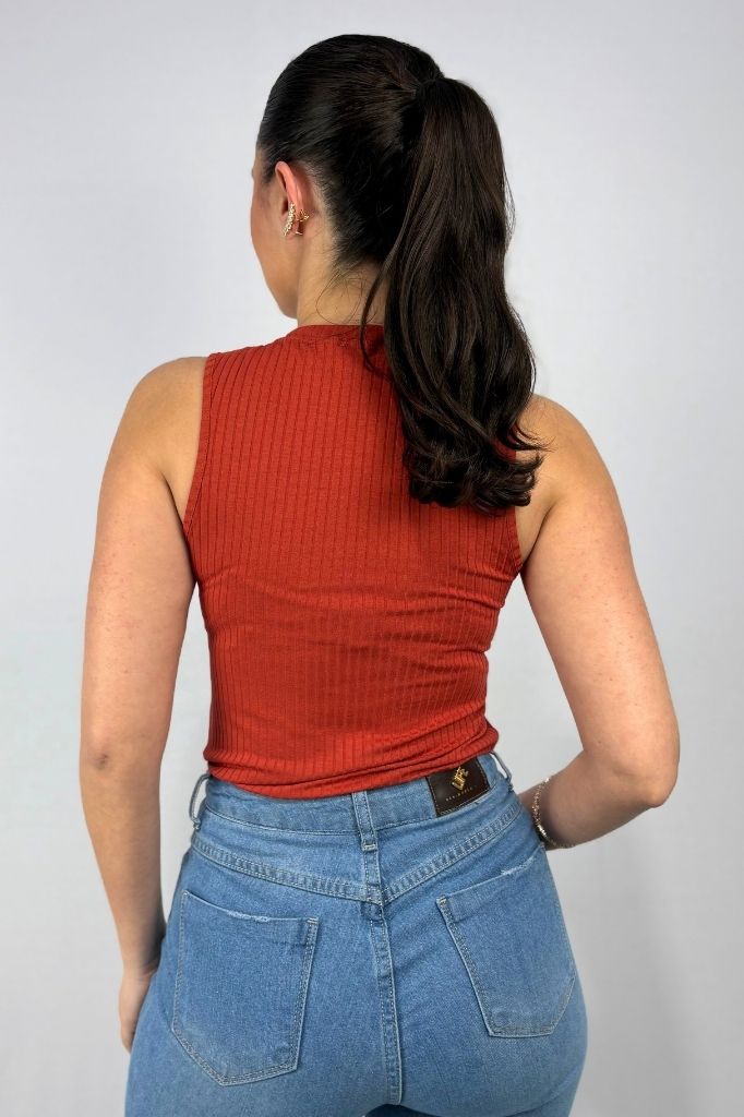 Regata Feminina em Viscose Canelado
