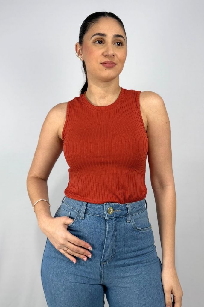 Regata Feminina em Viscose Canelado