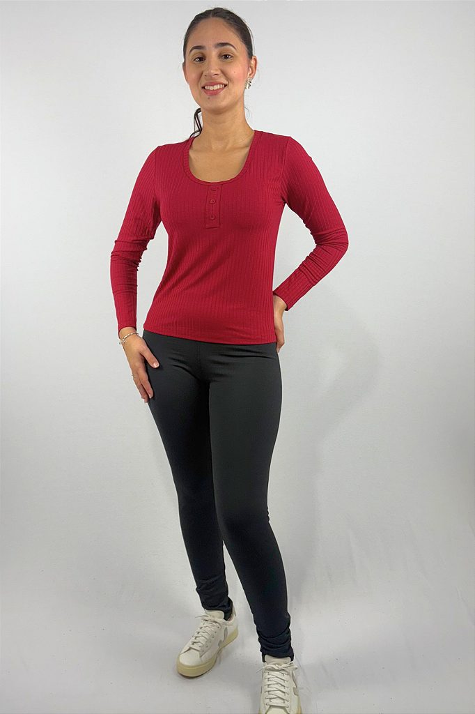 Blusa Manga Comprida com Detalhes de Botões em Viscose Canelado
