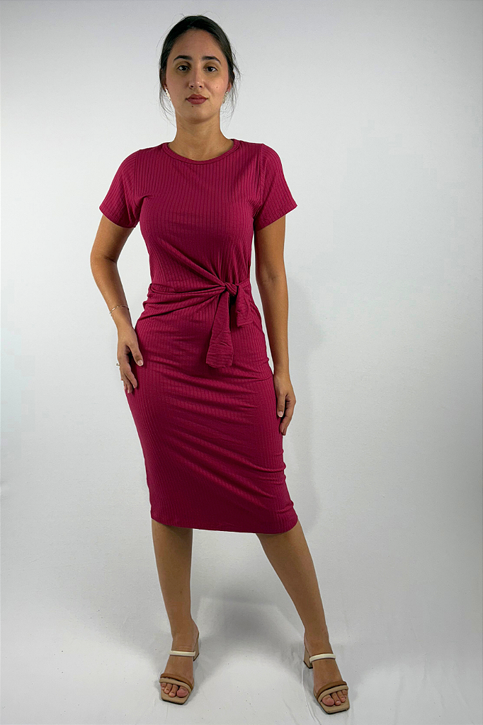Vestido Midi com Detalhe de Amarração Frontal em Viscose Canelado