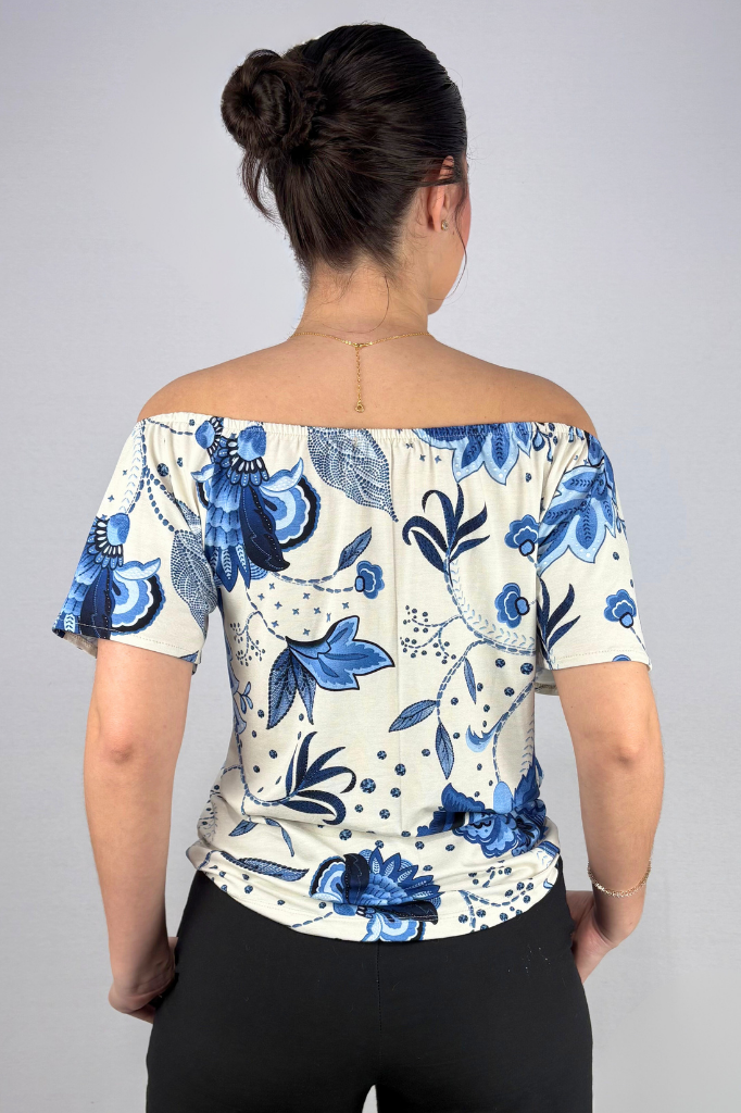 Blusa Feminina Ciganinha com Detalhe Frontal em Viscolycra e Estampa Digital