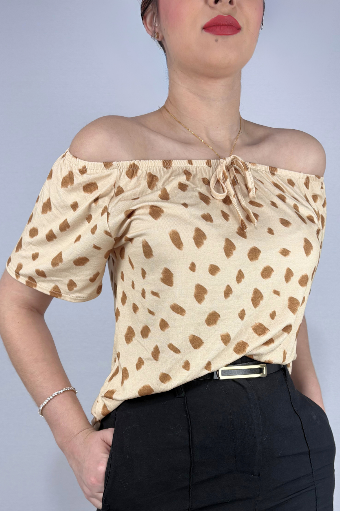 Blusa Feminina Ciganinha com Detalhe Frontal em Viscolycra e Estampa Digital