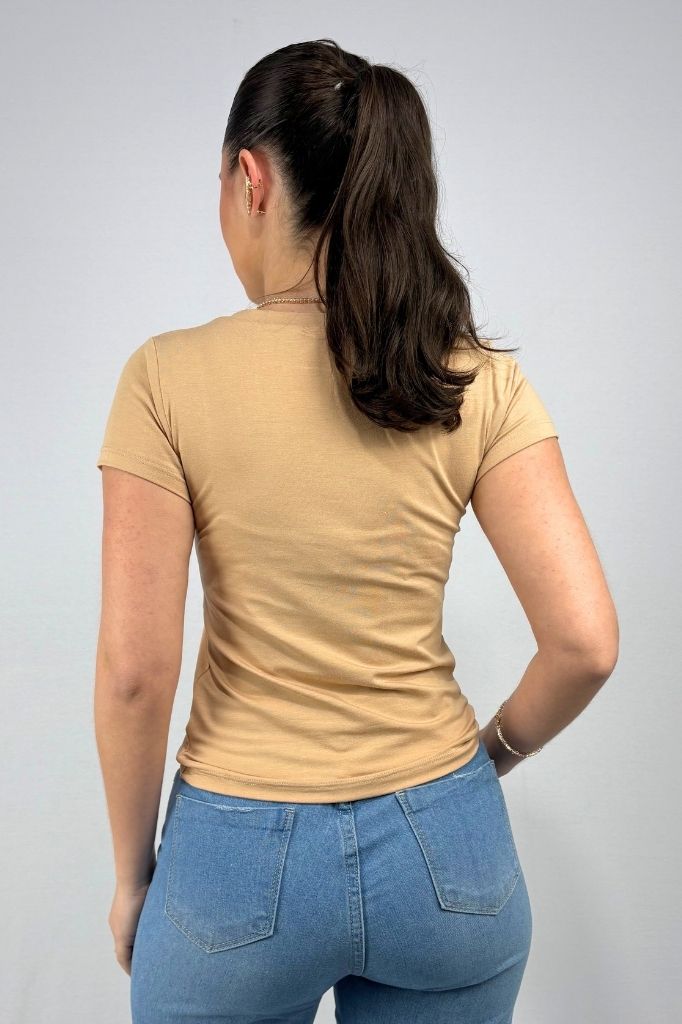 Blusa Básica Feminina Decote V em Malha Viscolycra