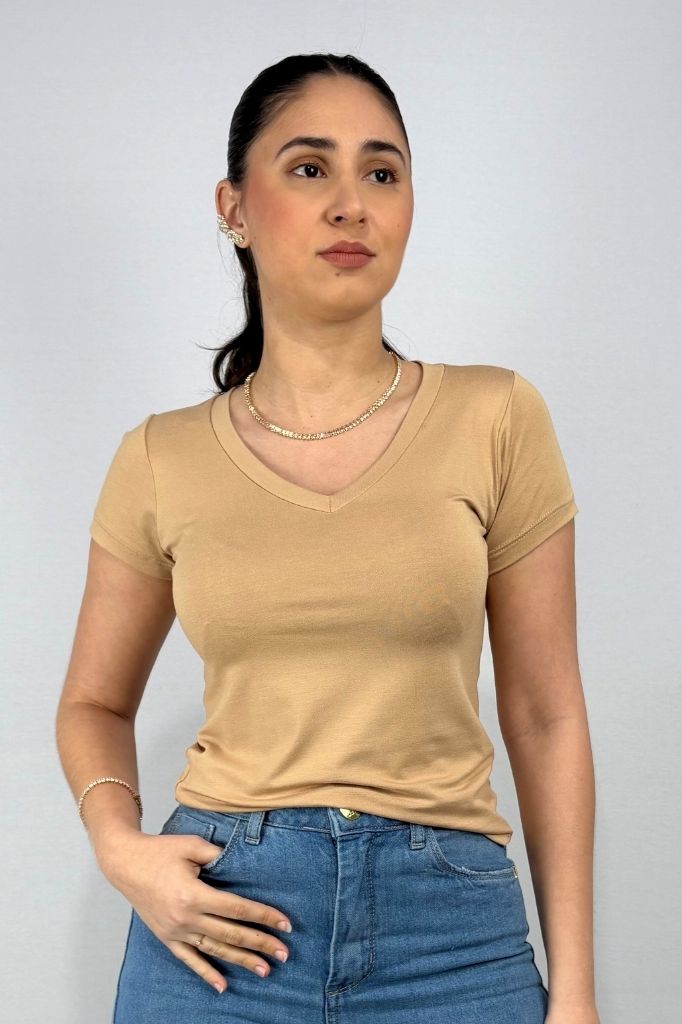 Blusa Básica Feminina Decote V em Malha Viscolycra
