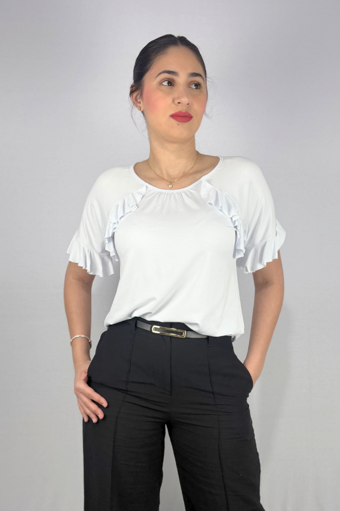 Blusa Feminina com Babado na Manga em Viscolycra
