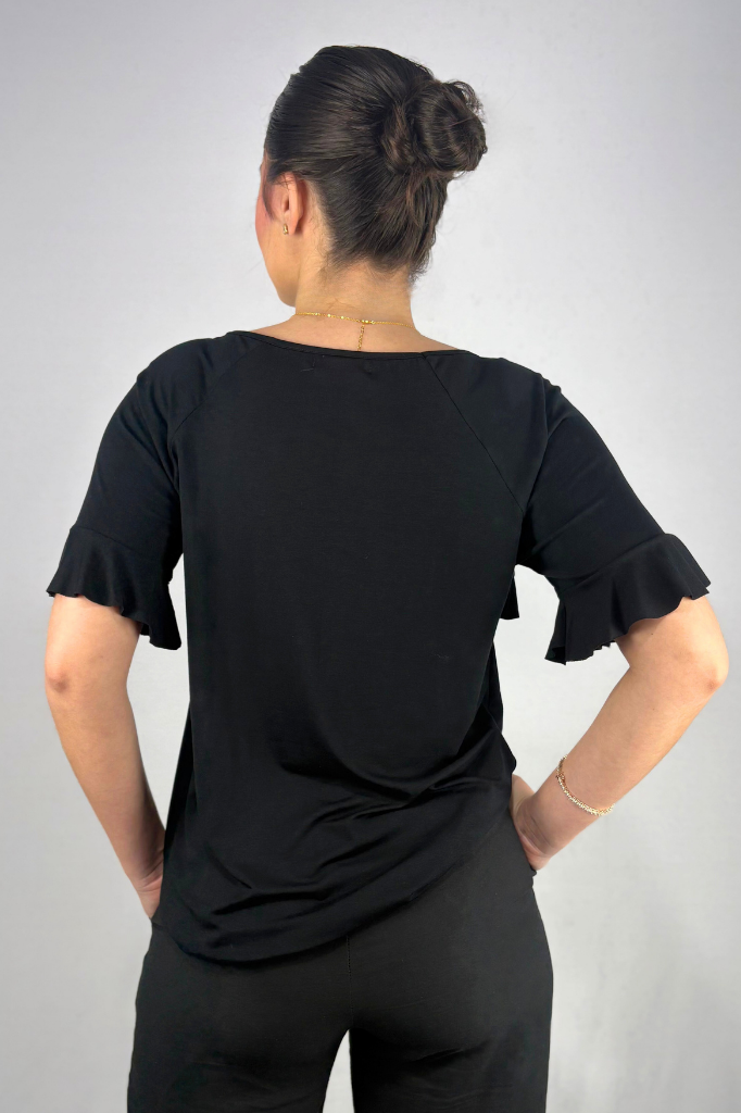 Blusa Feminina com Babado na Manga em Viscolycra