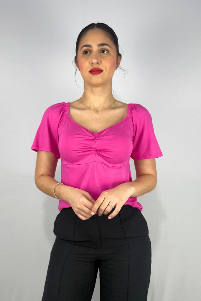 Blusa Ciganinha com Detalhe Frontal em Viscolycra