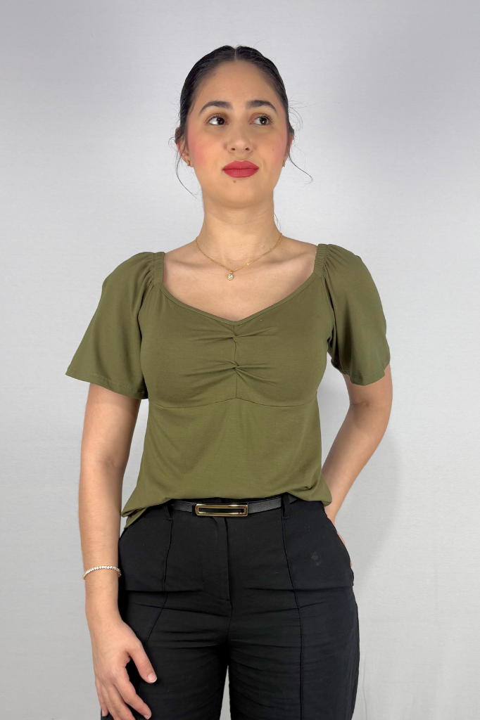 Blusa Ciganinha com Detalhe Frontal em Viscolycra