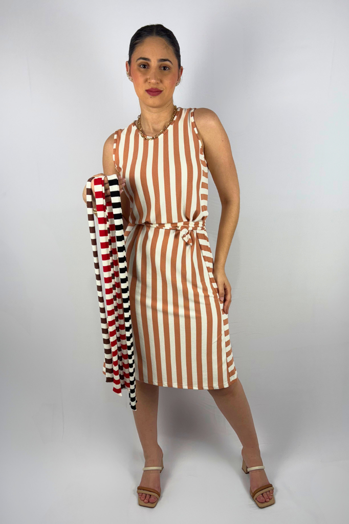 Vestido Midi Listrado com Cinto em Viscose Canelado Premium