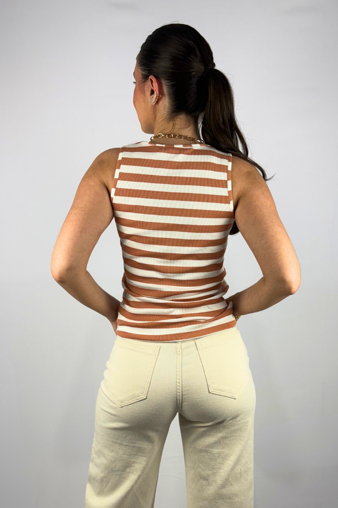 Regata Feminina Listrada em Viscose Canelado Premium