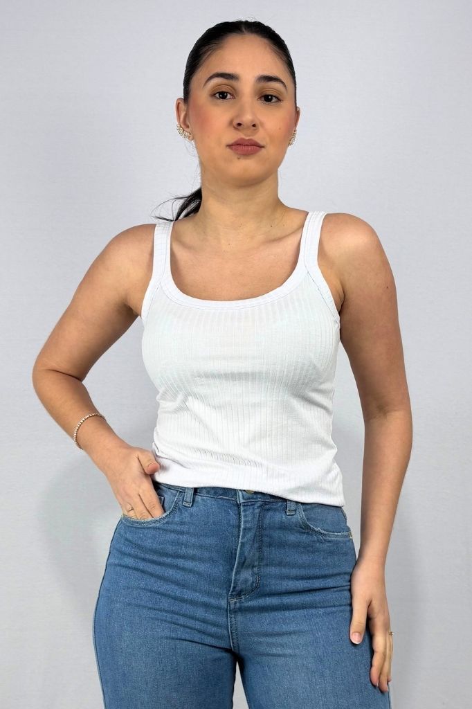 Regata Feminina Alças Largas em Viscose Canelado