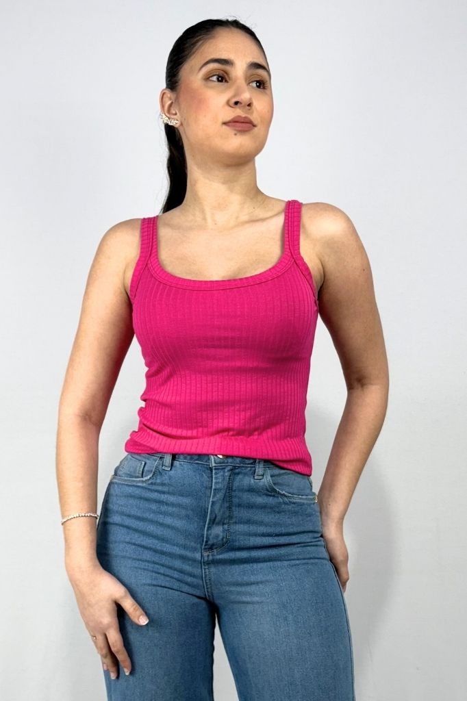 Regata Feminina Alças Largas em Viscose Canelado