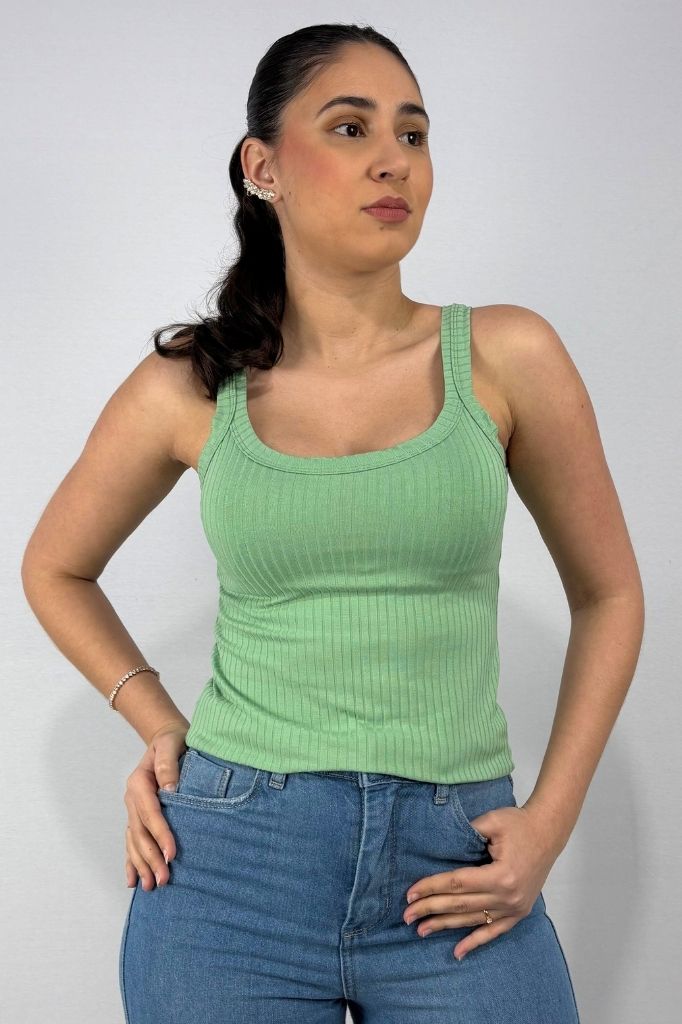 Regata Feminina Alças Largas em Viscose Canelado