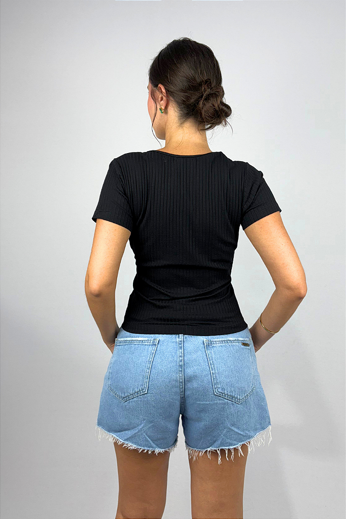 Blusa Feminina com Decote Transpassado em Viscose Canelado