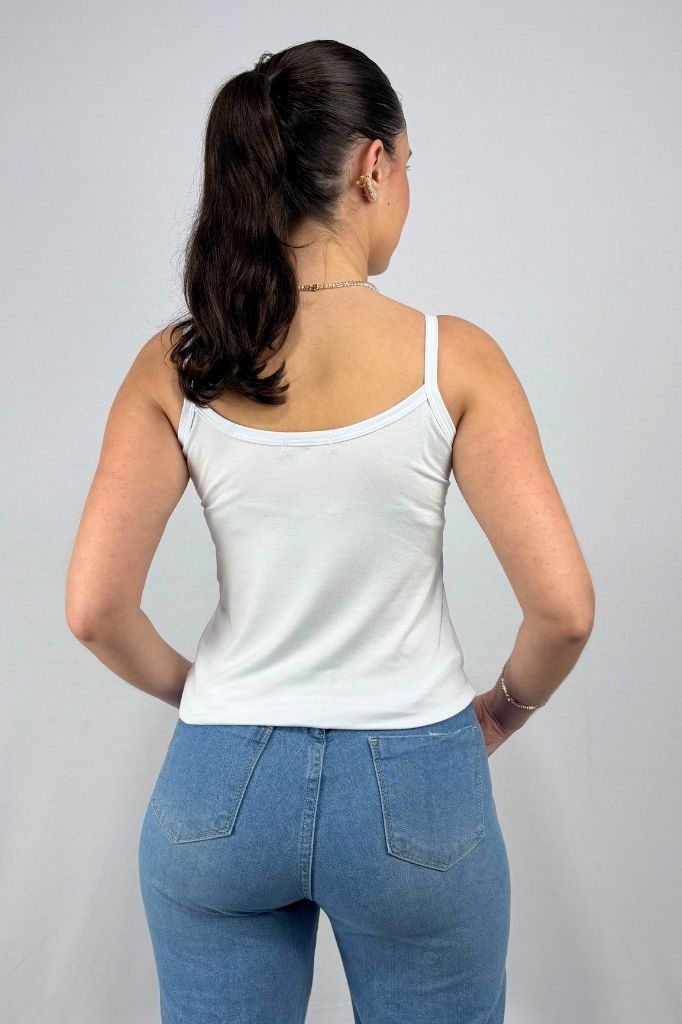 Regata básica feminina de alças finas em Viscolycra