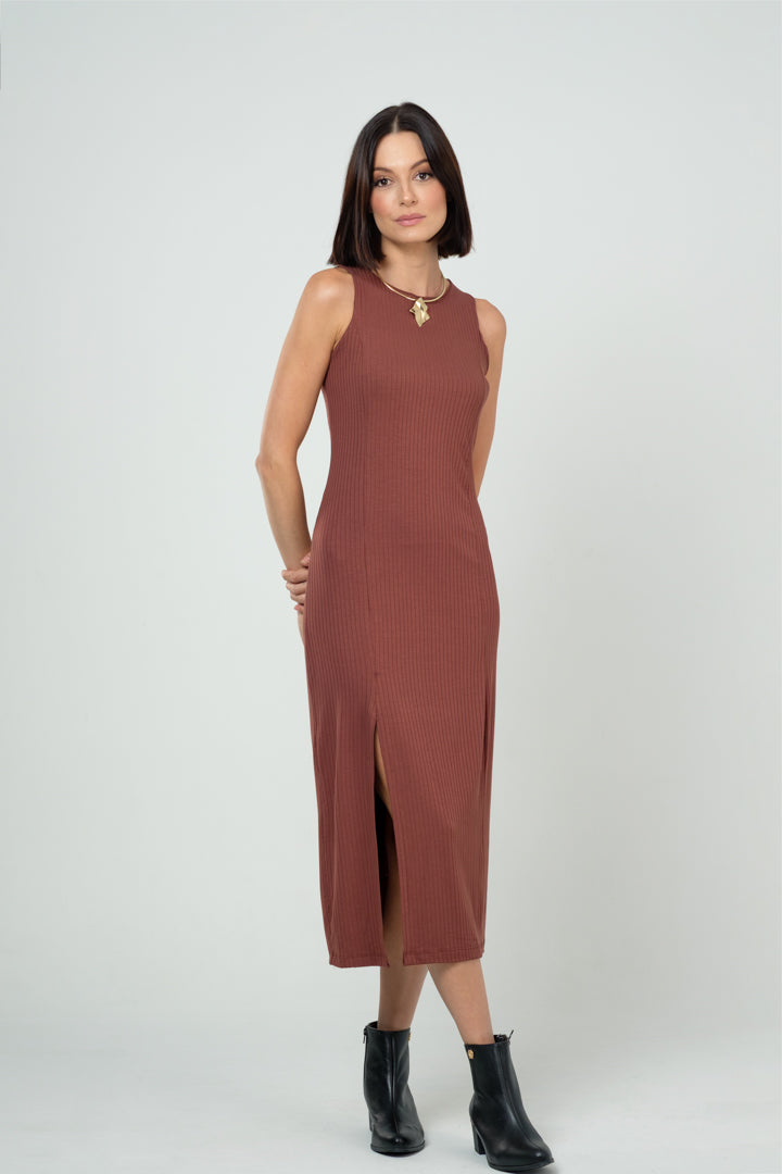 Vestido Midi com Fenda Lateral em Viscose Canelado