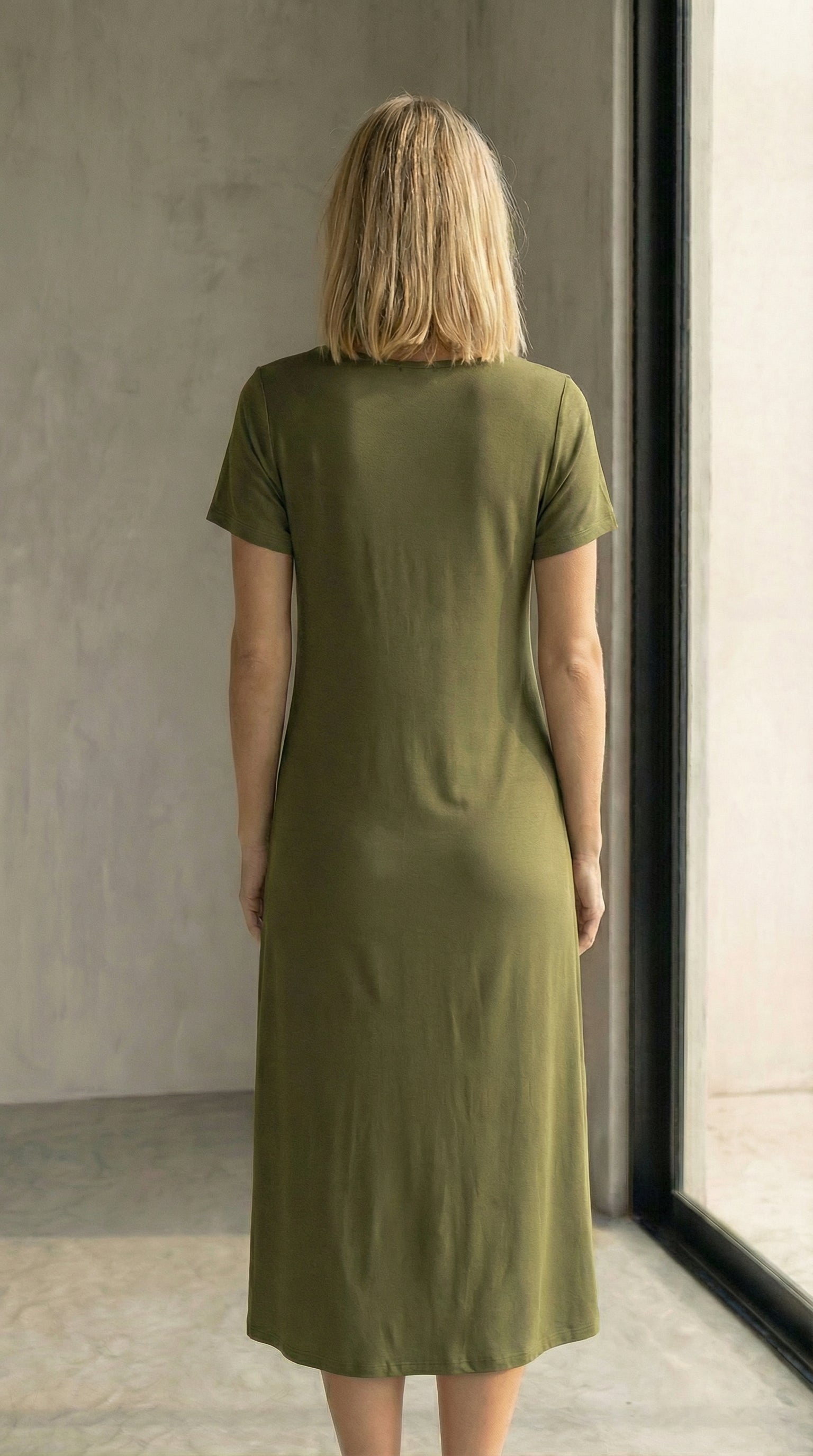 Vestido Midi Bicolor em Viscolycra