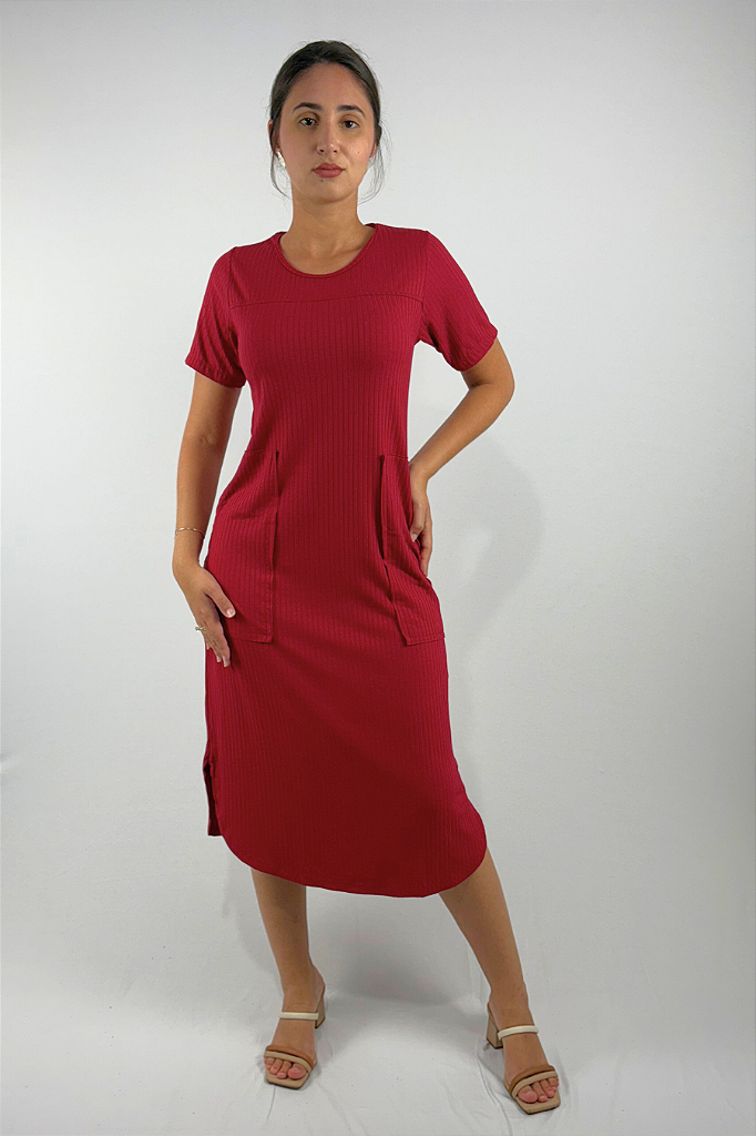 Vestido Midi com Bolsos e Fenda Lateral em Viscose Canelado