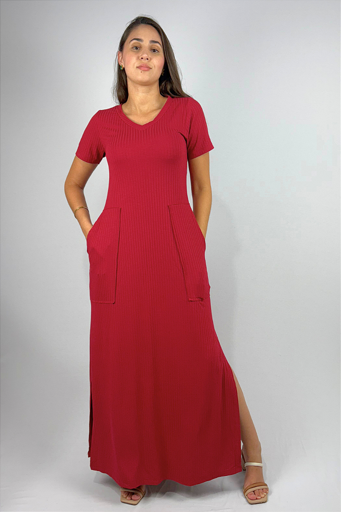 Vestido Longo com Bolso e Fenda Lateral em Viscose Canelado