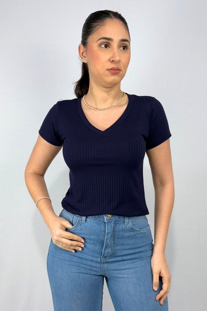 Blusa Feminina Gola V em Viscose Canelado