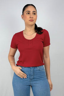 Blusa Feminina com Detalhes de Botões em Viscose Canelado