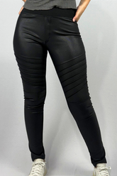 Calça Estilo Montaria em Cirrê Gorgurinho