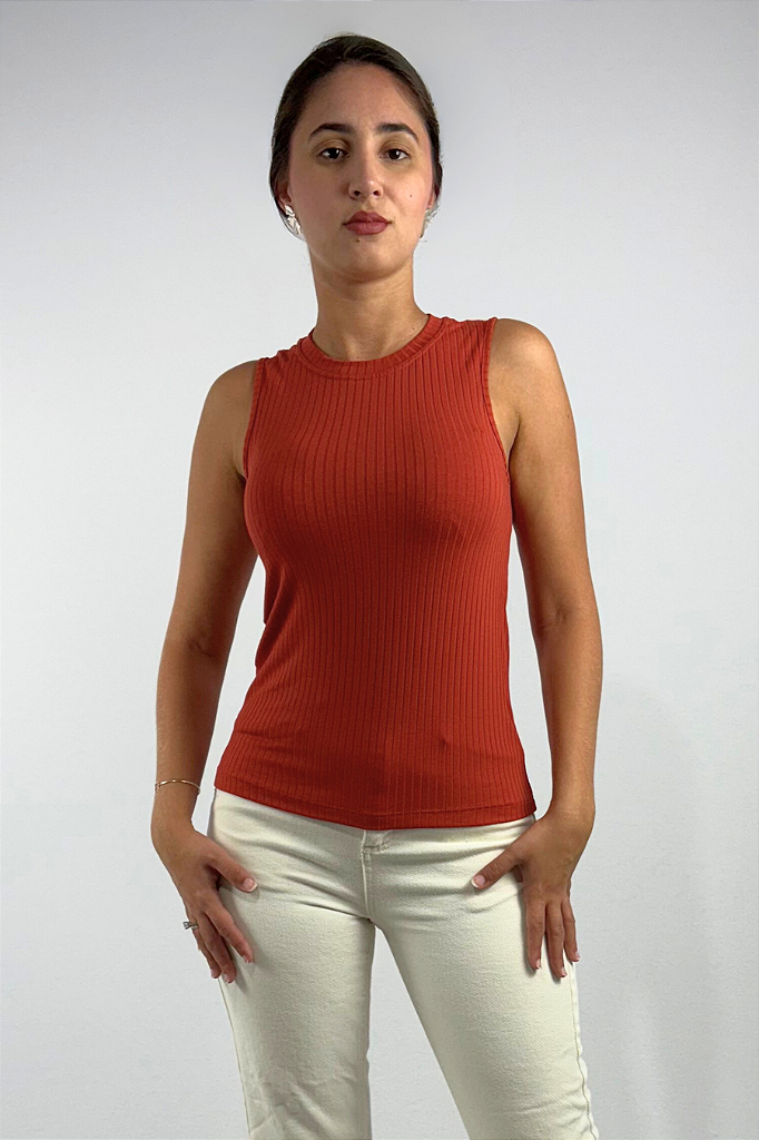 Regata Feminina em Viscose Canelado