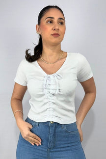 Blusa Feminina com Detalhe de Amarração Frontal em Viscose Canelado