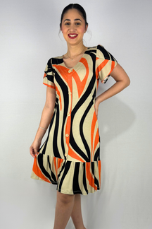 Vestido Curto com Babado e Detalhe Frontal com Botões em Viscolycra e Estampa Digital