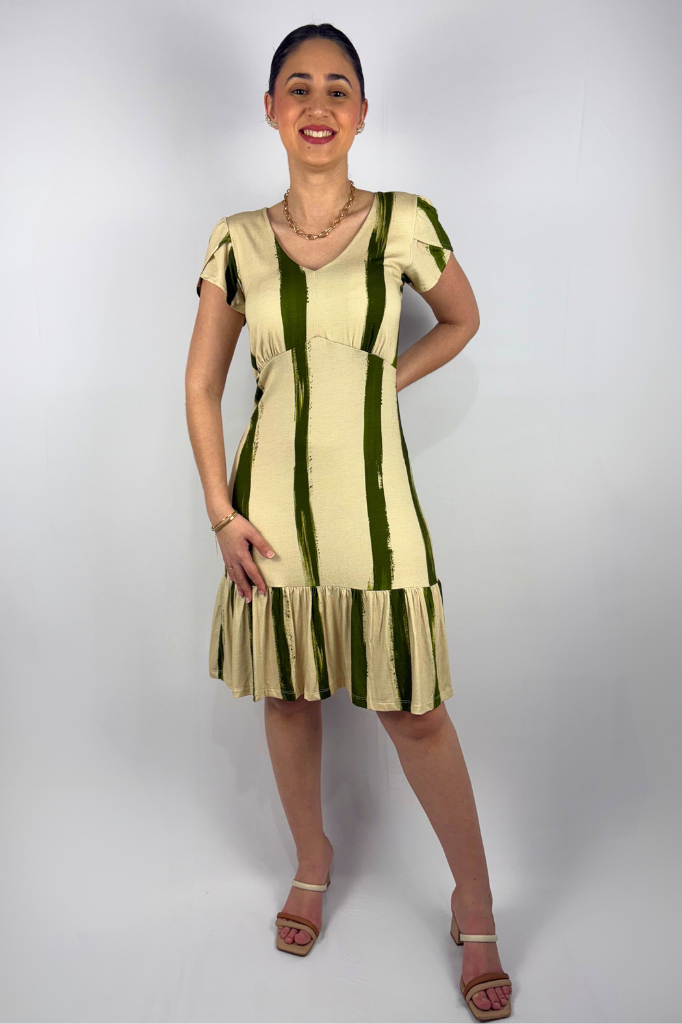 Vestido Curto com Gola V e Manga Tulipa e Babado na Barra em Viscolycra e Estampa Digital