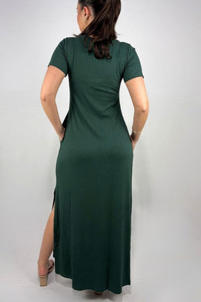Vestido Longo com Bolso e Fenda Lateral em Viscose Canelado