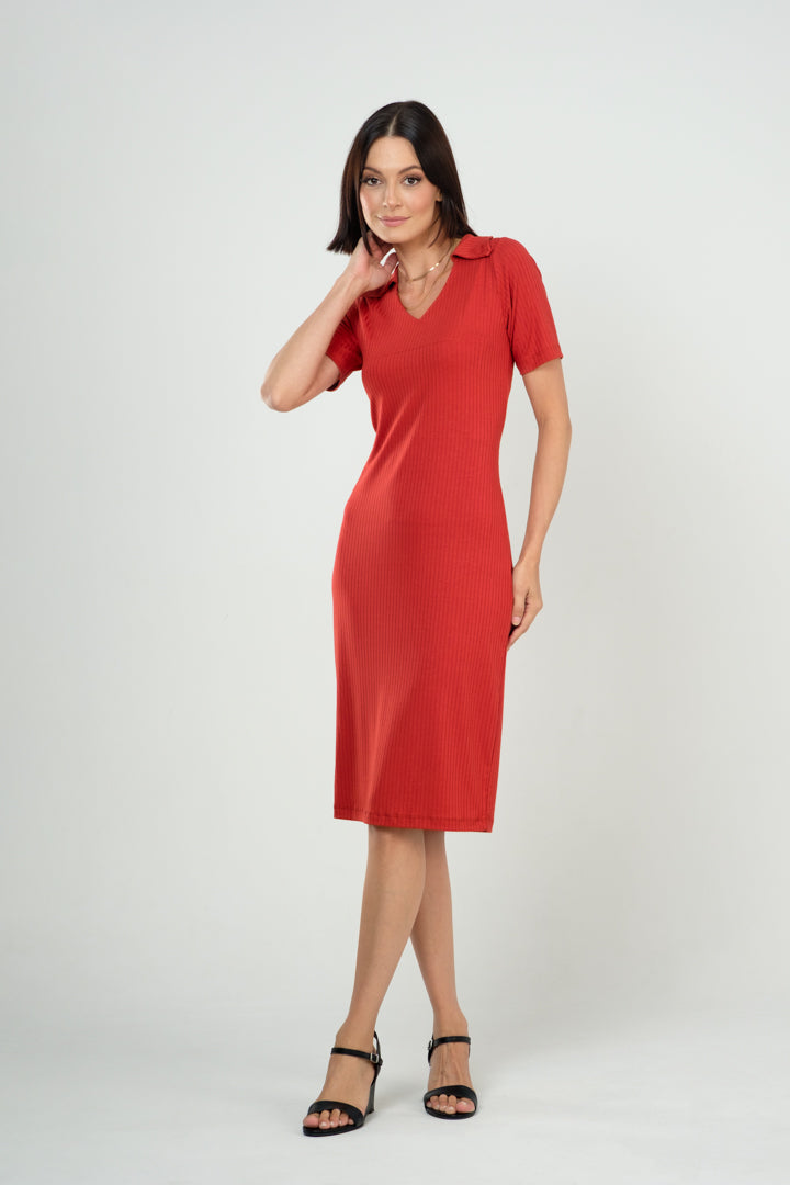 Vestido Midi com Gola Polo em Viscose Canelado