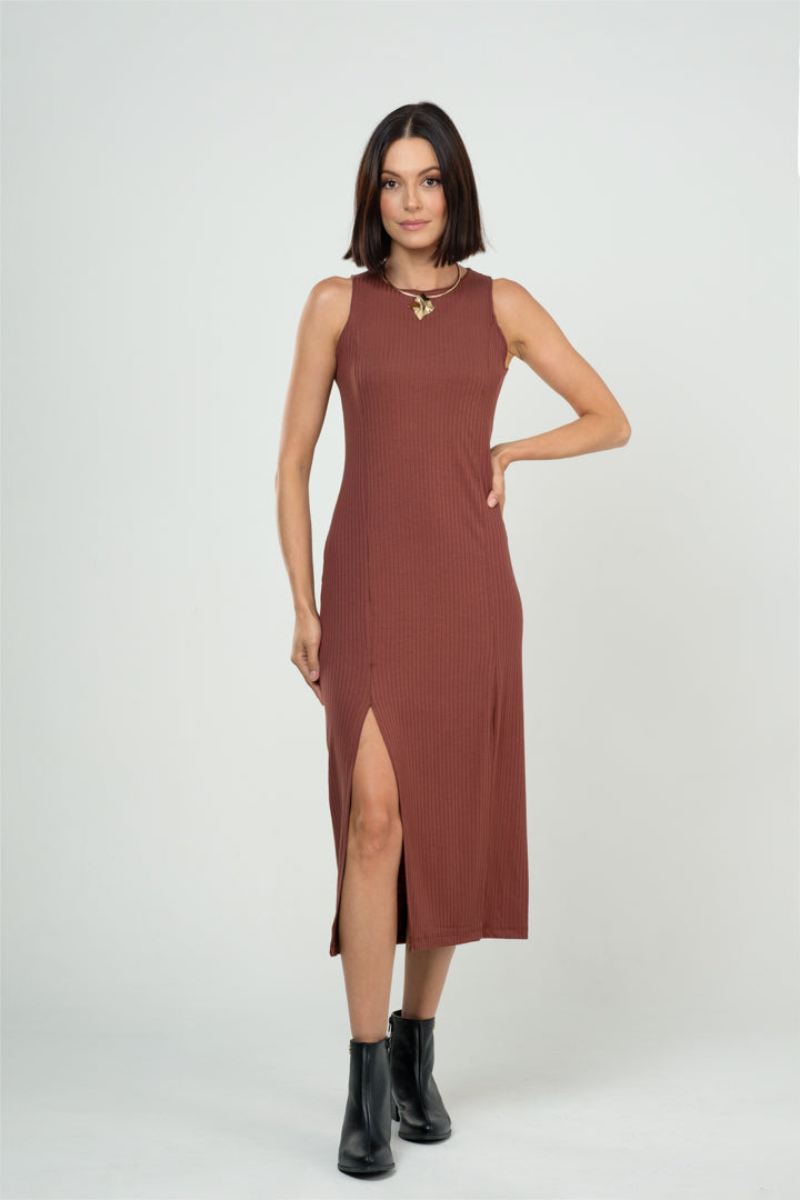 Vestido Midi com Fenda Lateral em Viscose Canelado