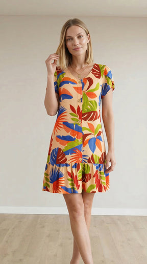 Vestido Curto com Babado e Detalhe Frontal com Botões em Viscolycra e Estampa Digital