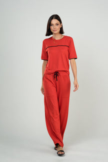 Conjunto Calça e Blusa com Bolsos e Detalhe de Friso em Viscolycra Maquinetado