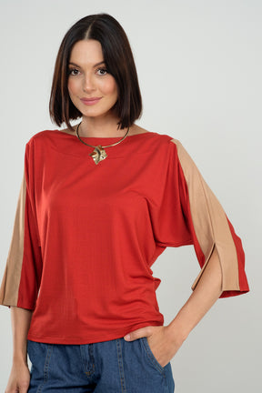 Blusa com Manga 3/4 com Fenda e Detalhe Bicolor em Viscolycra Maquinetado