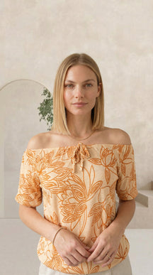 Blusa Feminina Ciganinha com Detalhe Frontal em Viscolycra e Estampa Digital