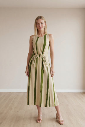 Vestido Longo Estampado com Detalhe de Amarração Frontal em Viscolycra e Estampa Digital