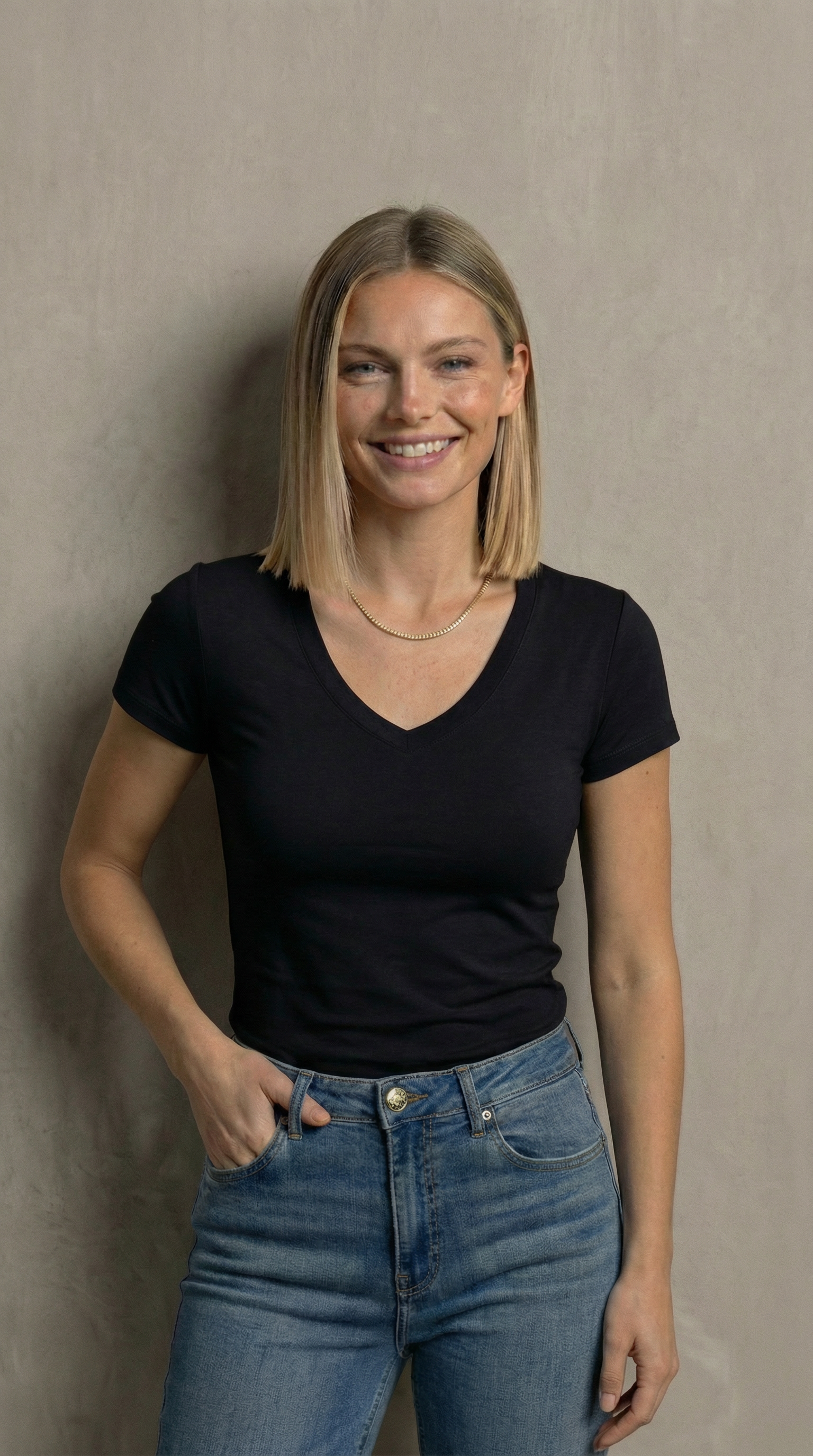 KIT 3 BLUSAS BÁSICA DECOTE EM V VISCOLYCRA