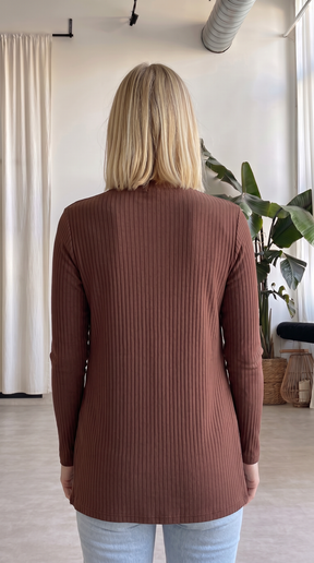 Cardigan com Bolsos em Viscose Canelado